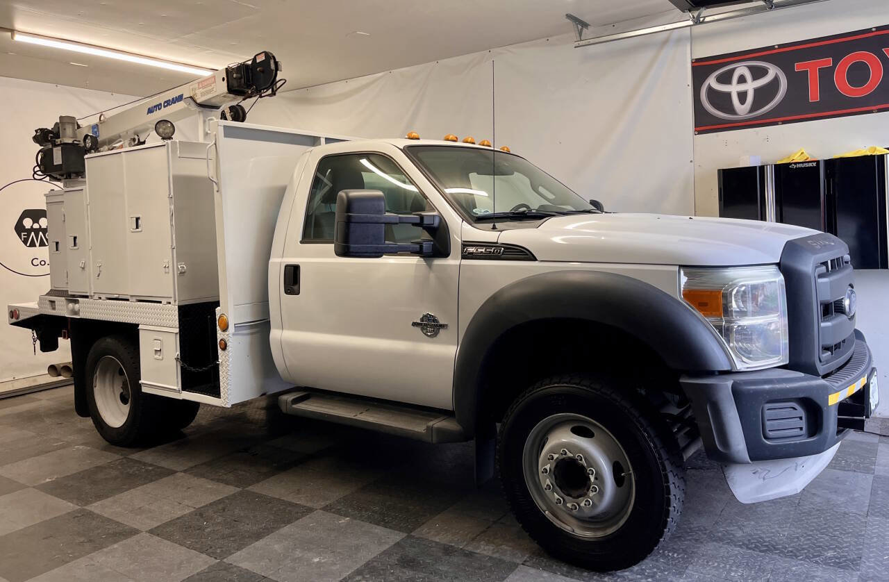 Used 2012 Ford F550 2WD Regular Cab Super Duty w/ Payload Upgrade Pkg image 3