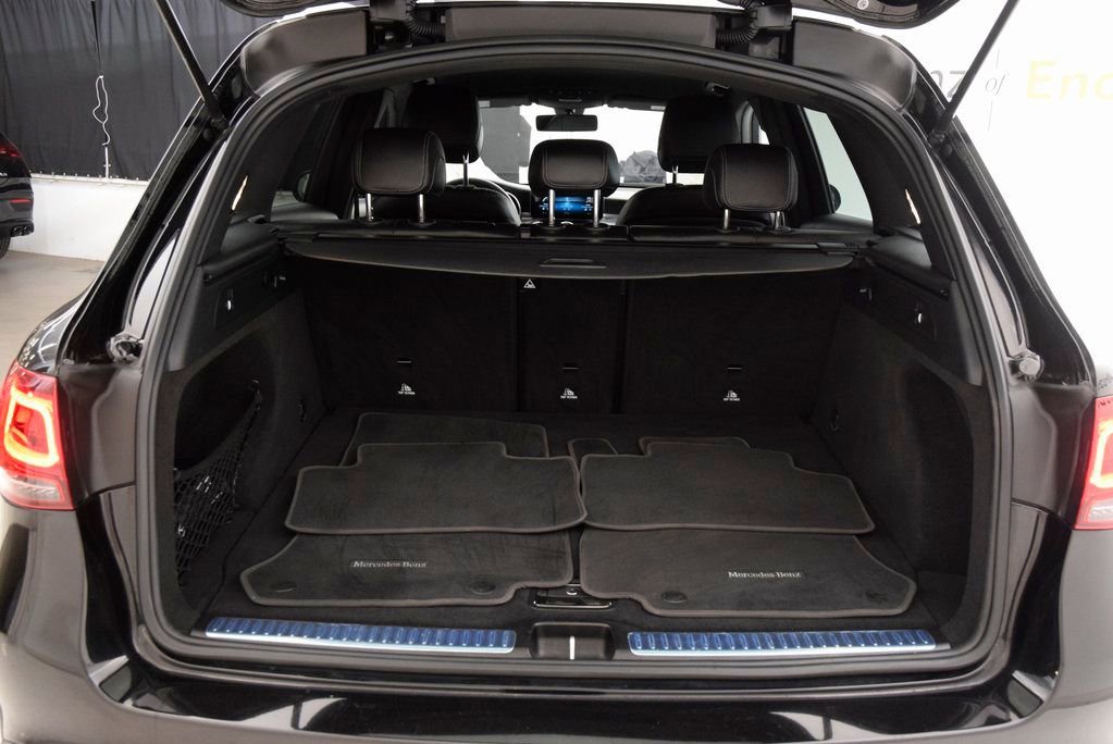 Used 2021 Mercedes-Benz GLC 300 image 30