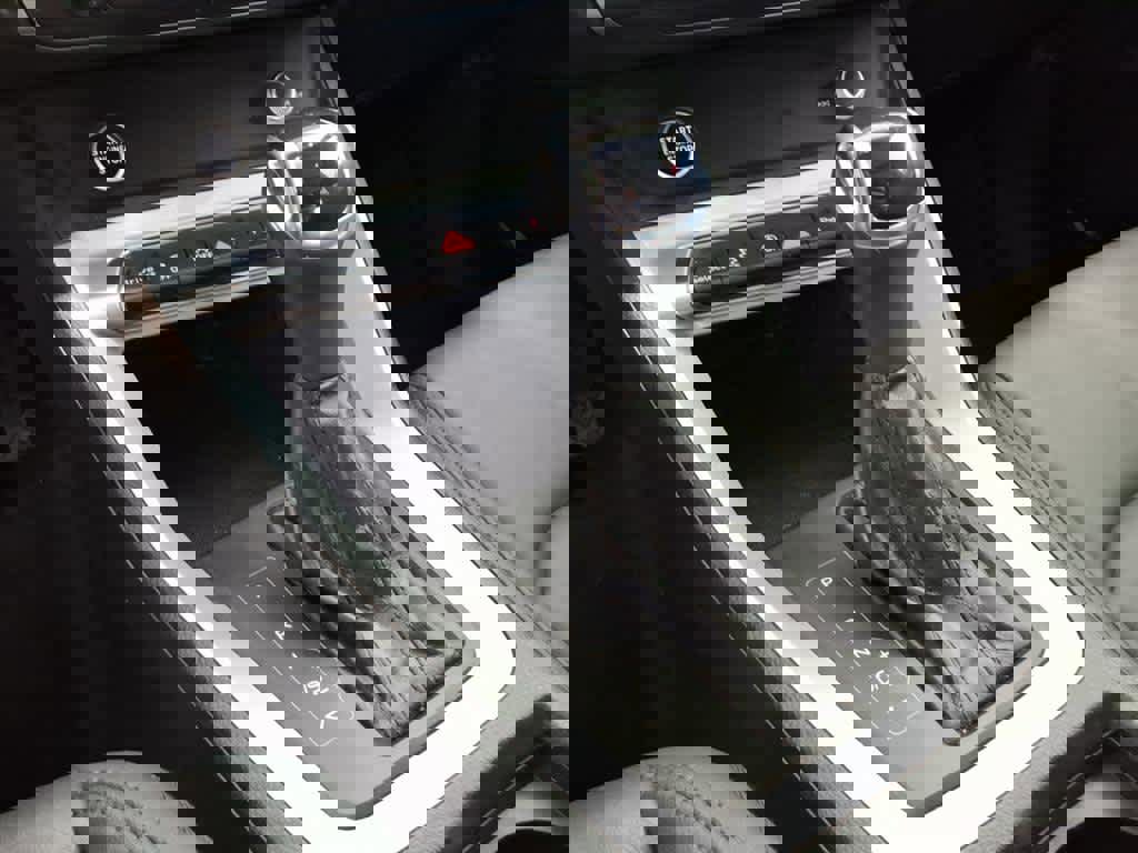 Used 2022 Audi Q3 2.0T Premium w/ Convenience Package image 14