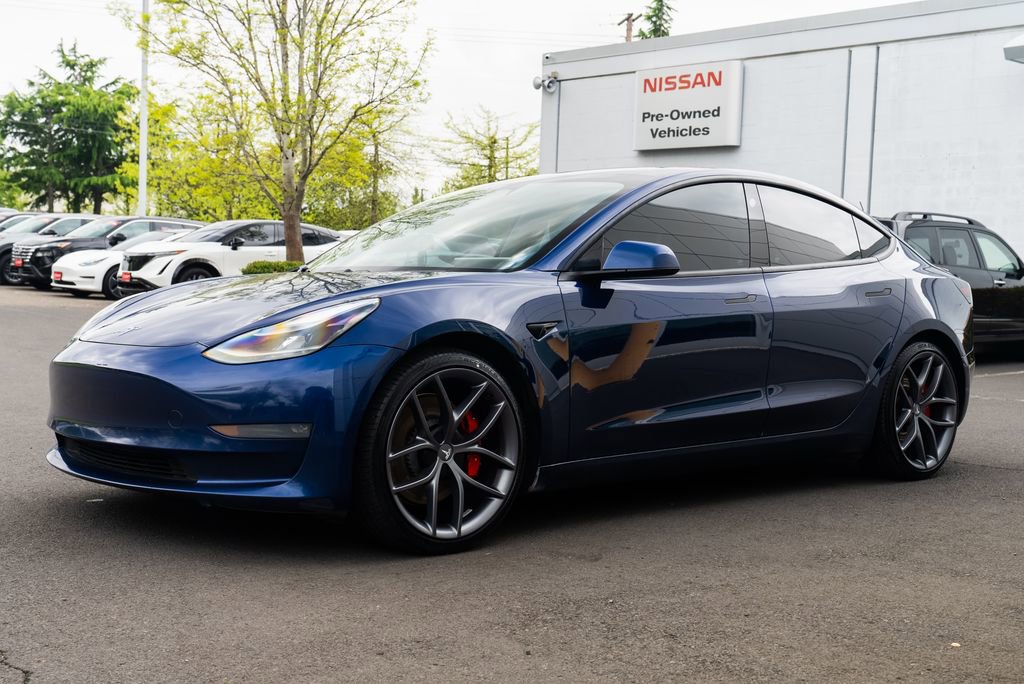 Used 2021 Tesla Model 3 Performance AWD/4WD image 3