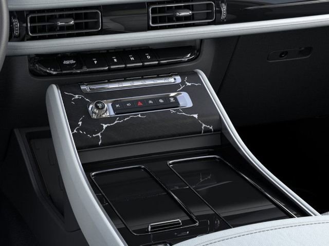 New 2026 Lincoln Aviator Black Label w/ Jet Appearance Package image 15