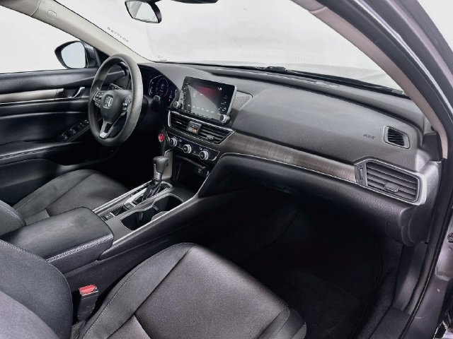 Used 2018 Honda Accord LX image 27