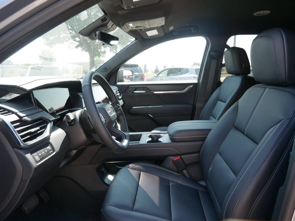 New 2027 GMC Acadia Elevation w/ Elevation Premium Package AWD/4WD image 6