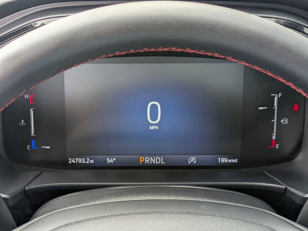Used 2025 Ford Escape ST-Line AWD/4WD image 23