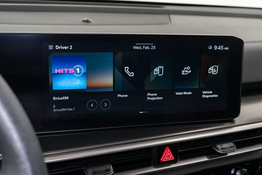 Certified 2025 Kia Sorento LX image 15