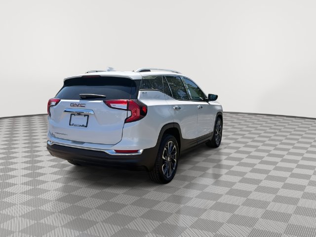 Certified 2022 GMC Terrain SLT w/ Infotainment Package II FWD image 11