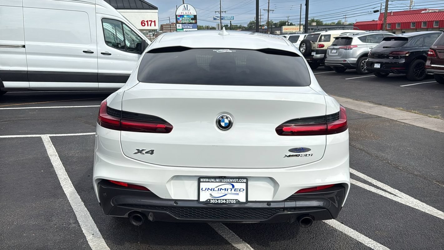 Used 2021 BMW X4 xDrive30i w/ M Sport Package AWD/4WD image 4