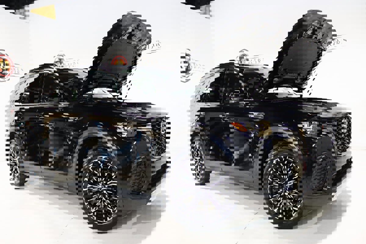 Used 2025 MAZDA CX-70 Plug-In Hybrid w/ Premium Pkg image 28