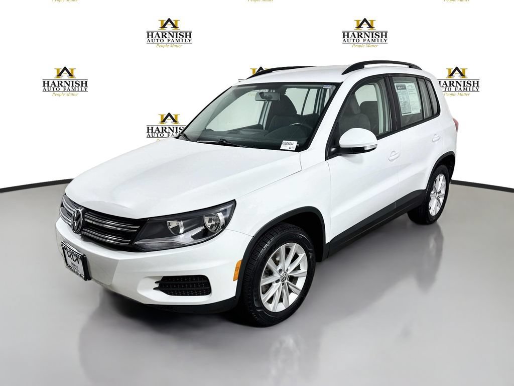 Used 2017 Volkswagen Tiguan Limited w/ Premium Package AWD/4WD image 3