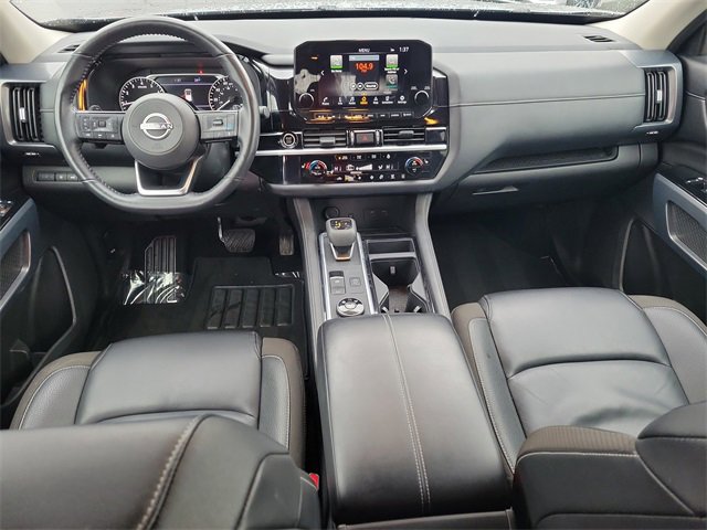 Certified 2024 Nissan Pathfinder SL w/ Cargo Package image 15