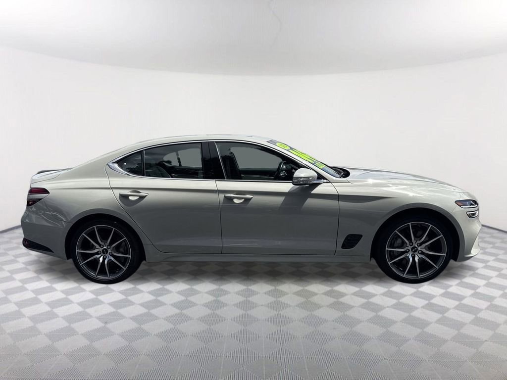 New 2025 Genesis G70 2.5T image 4