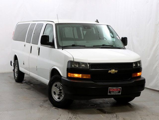 Used 2020 Chevrolet Express 3500 LS video 1