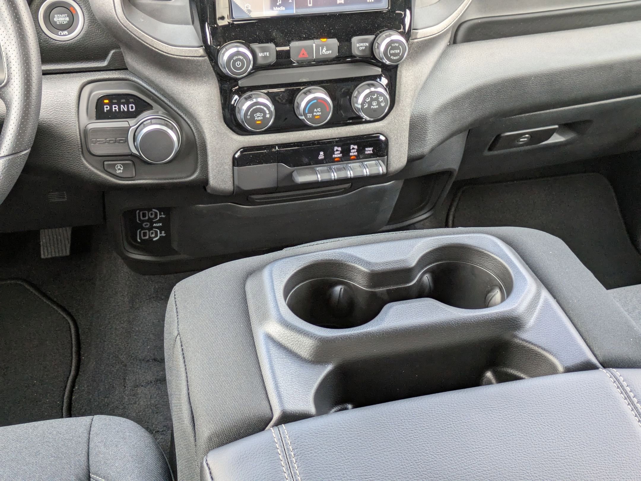 New 2026 RAM 1500 Express RWD image 18