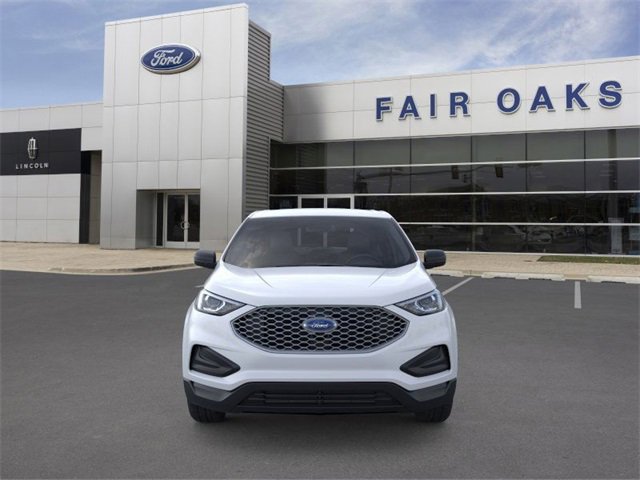 New 2024 Ford Edge SE image 6
