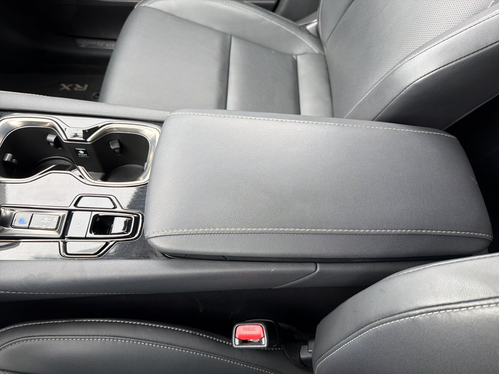 Used 2024 Lexus RX 350 FWD w/ Technology Package image 23