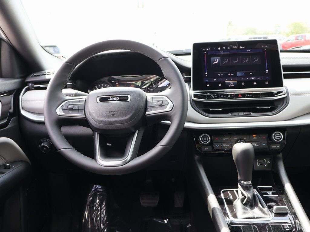 New 2026 Jeep Compass Limited AWD/4WD image 19