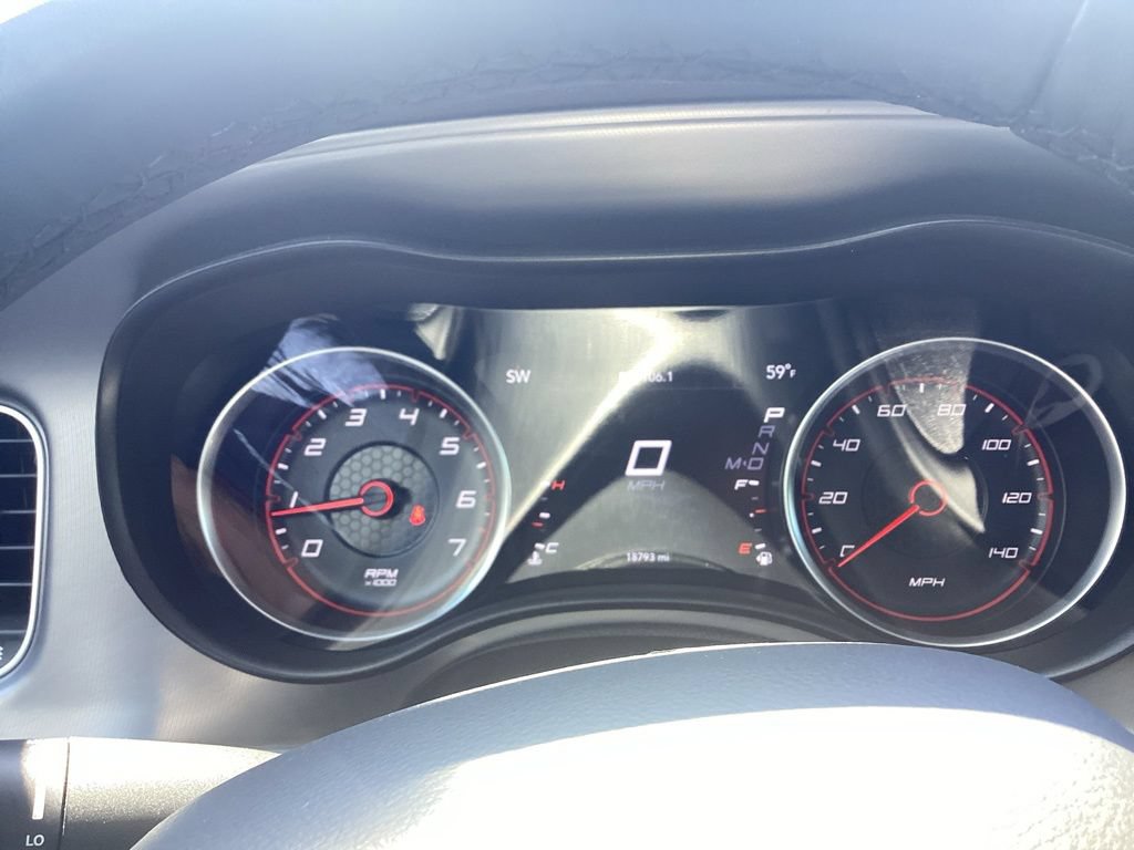 Used 2023 Dodge Charger SXT AWD/4WD image 13