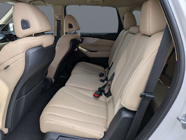 Used 2026 Acura MDX w/ Technology Package FWD image 16