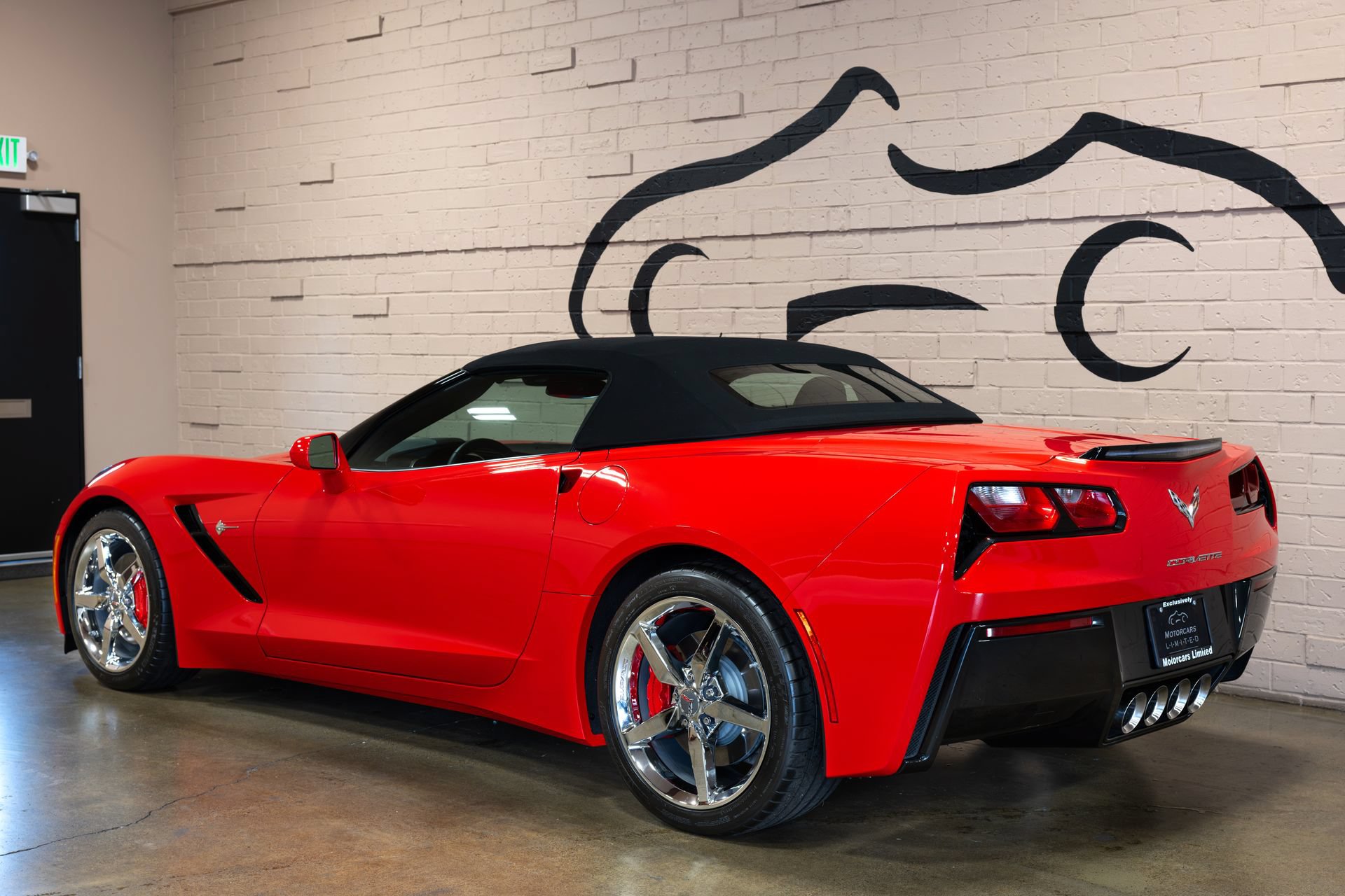 Used 2014 Chevrolet Corvette Stingray Convertible w/ 3LT Preferred Equipment Group RWD image 11