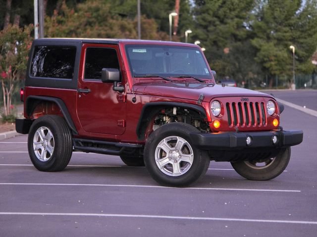 Used 2014 Jeep Wrangler Sport AWD/4WD image 2