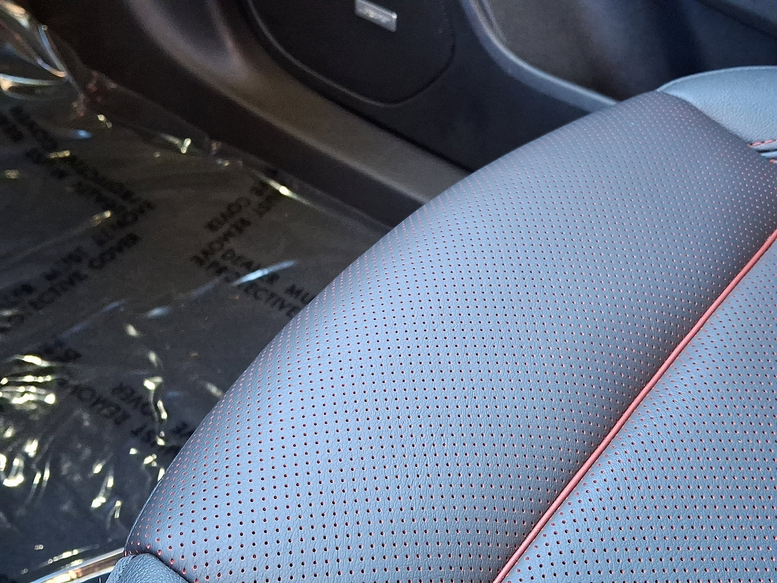 Used 2023 Chevrolet Blazer RS w/ Enhanced Convenience Package image 26