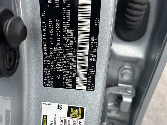 Used 2024 Toyota Corolla Cross LE image 28