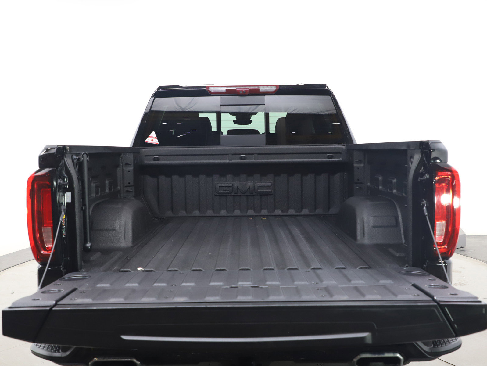 Used 2025 GMC Sierra 1500 Denali w/ Denali Reserve Package image 16