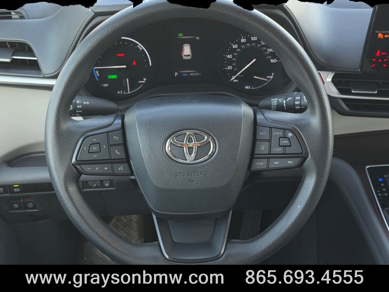 Used 2024 Toyota Sienna LE image 19