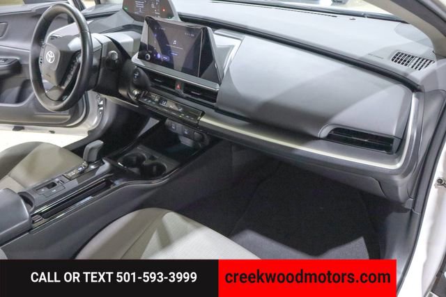 Used 2023 Toyota Prius LE image 49