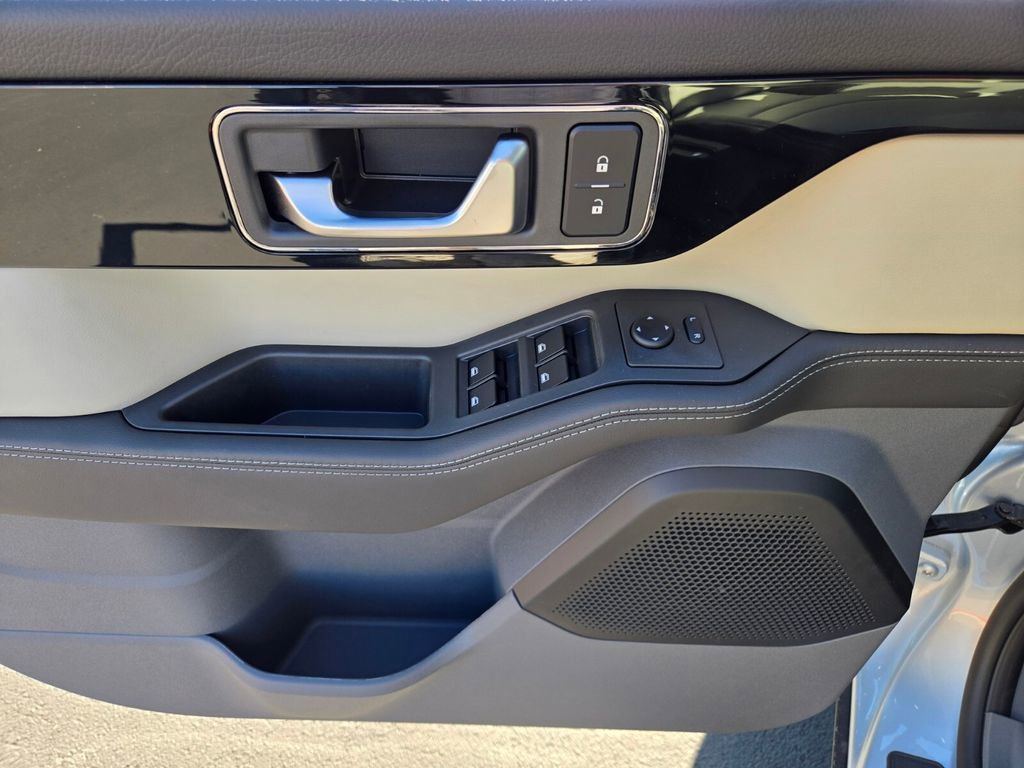 New 2025 INEOS Grenadier Fieldmaster Edition image 19
