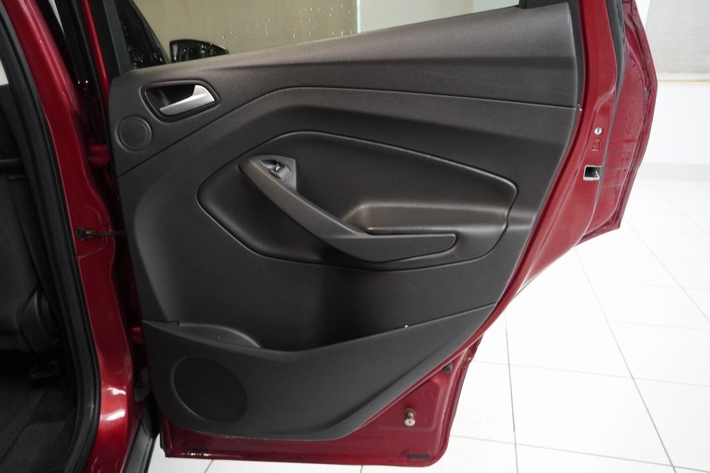 Used 2014 Ford Escape SE w/ Equipment Group 201A image 26