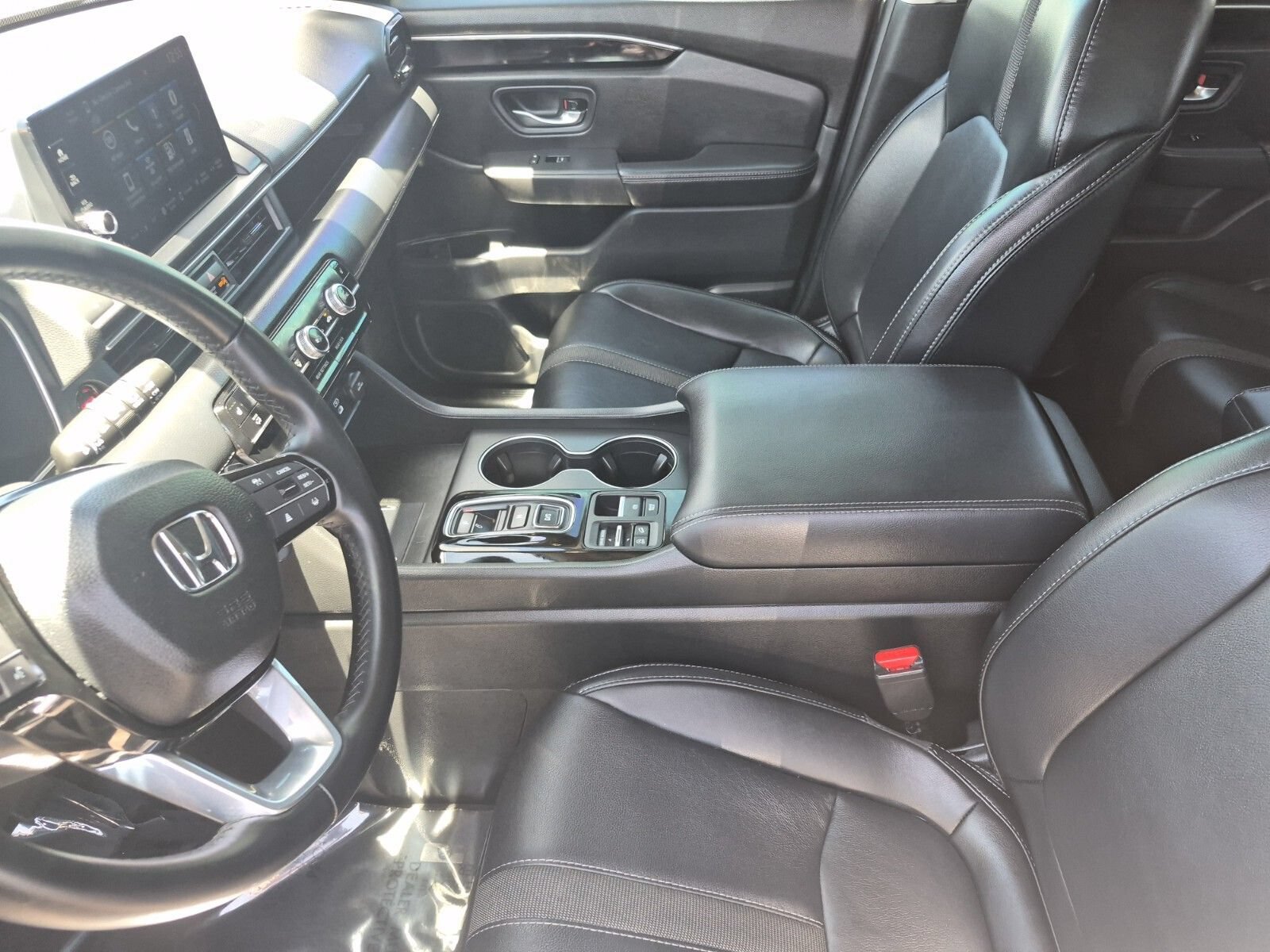 Certified 2025 Honda Pilot EX-L image 17
