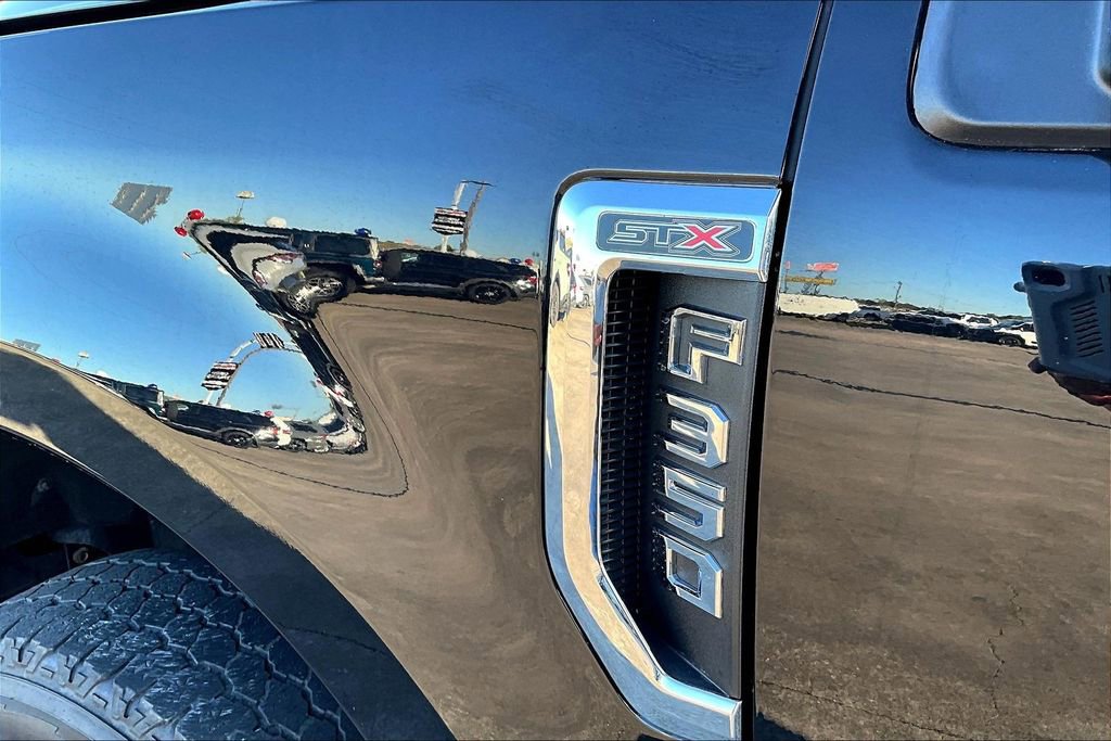 Used 2022 Ford F350 XL w/ STX Appearance Package image 8
