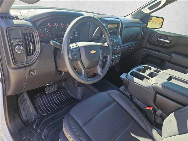 Used 2025 Chevrolet Silverado 1500 W/T image 12