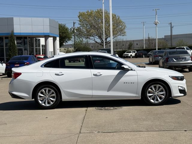 Used 2025 Chevrolet Malibu LT image 3