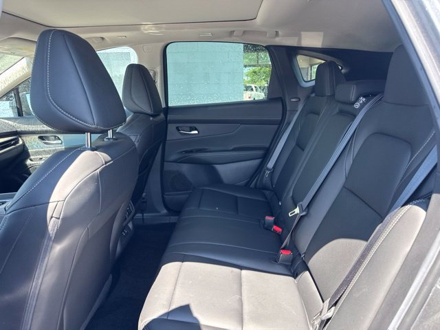 Used 2025 Nissan Murano SL w/ Cargo Package AWD/4WD image 18