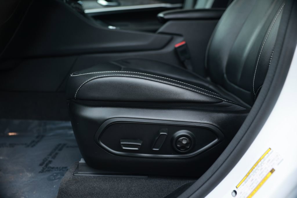 Used 2022 Jeep Grand Cherokee L Limited image 18