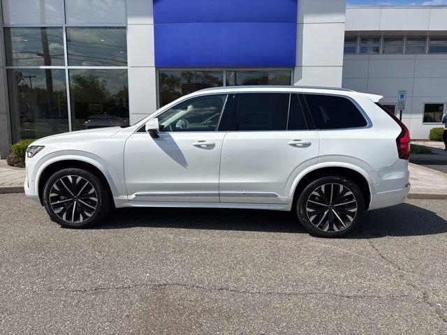 Used 2025 Volvo XC90 B6 Plus AWD/4WD image 2