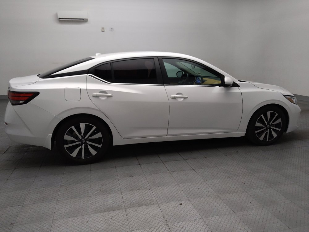 Used 2021 Nissan Sentra SV w/ SV Premium Package FWD image 10