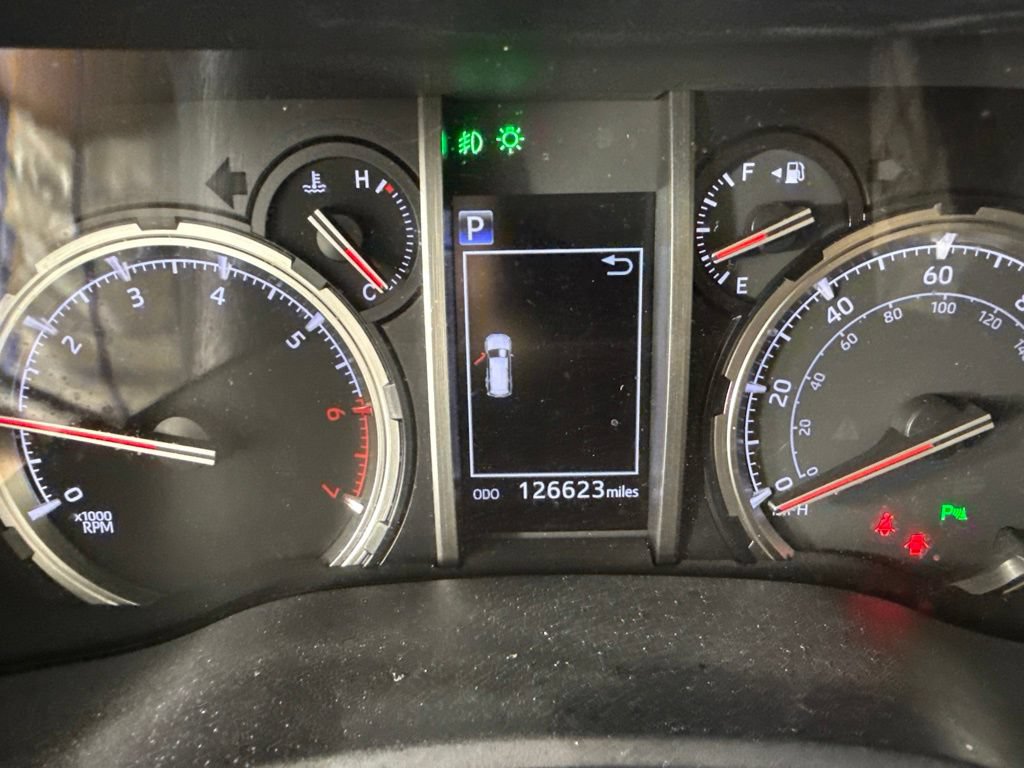 Used 2022 Toyota 4Runner Limited AWD/4WD image 18