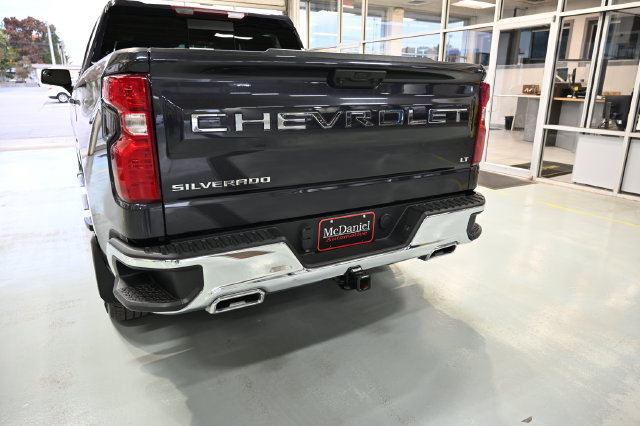 Used 2022 Chevrolet Silverado 1500 LT AWD/4WD image 6