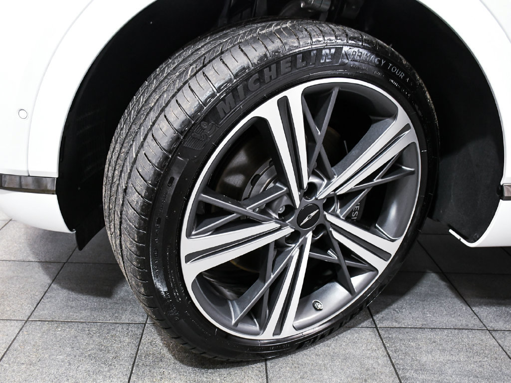 Used 2025 Genesis GV80 3.5T e-SC AWD/4WD image 7