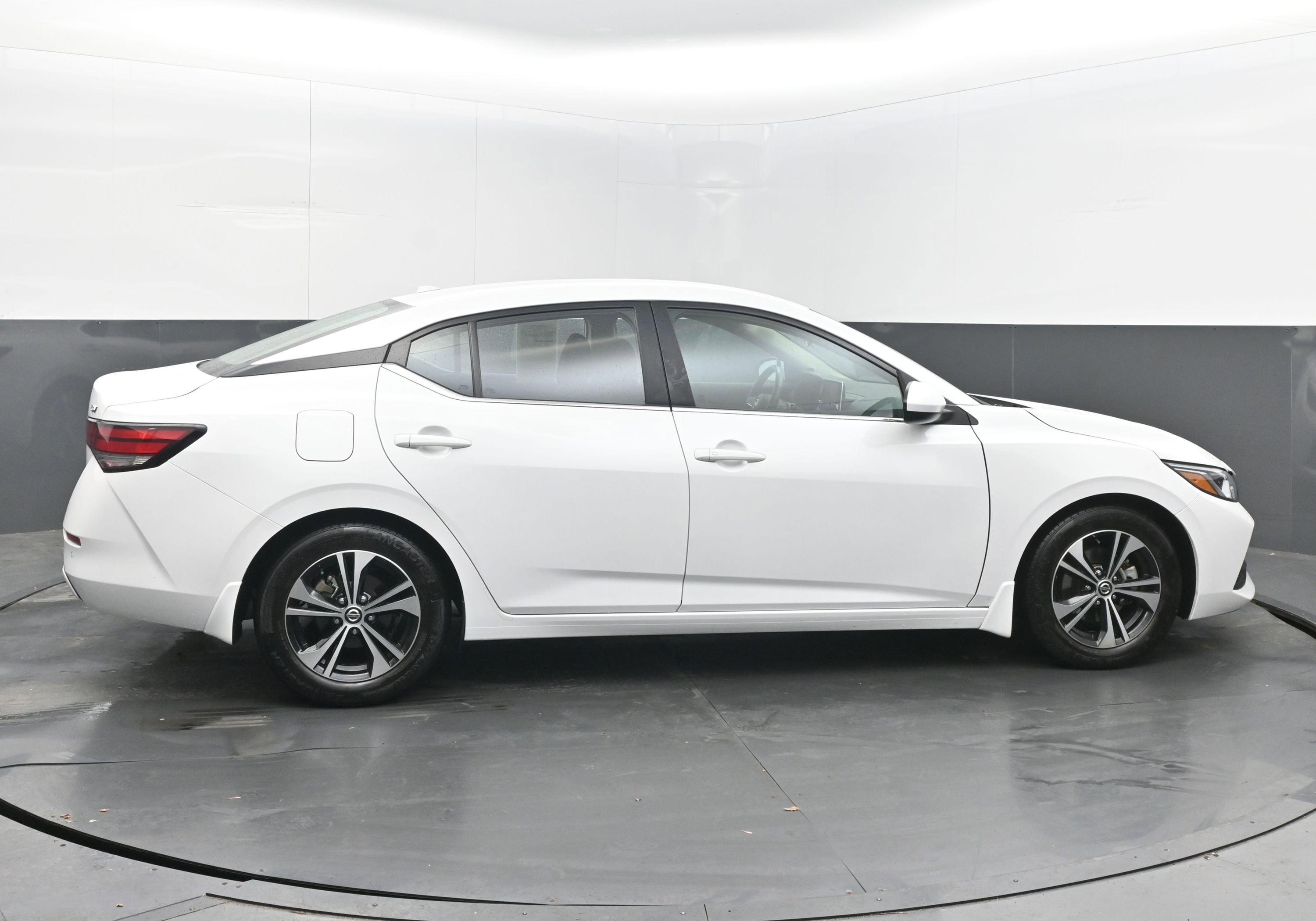 Certified 2022 Nissan Sentra SV w/ All-Weather Package image 4