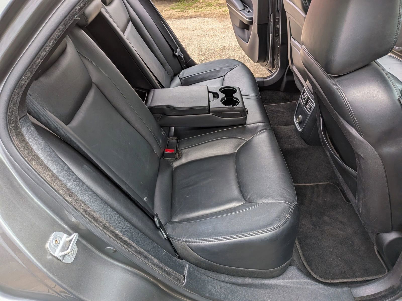 Used 2012 Chrysler 300 Limited RWD image 29