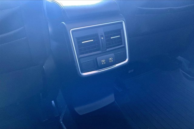 Used 2022 Subaru Forester Limited w/ Popular Package #3 image 10