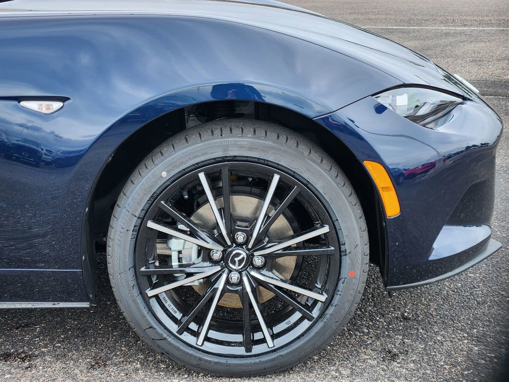 New 2026 MAZDA MX-5 Miata RF Grand Touring w/ Weather Package RWD image 29