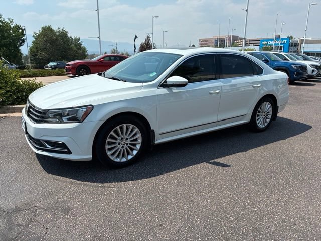 Used 2016 Volkswagen Passat 1.8T SE FWD image 3