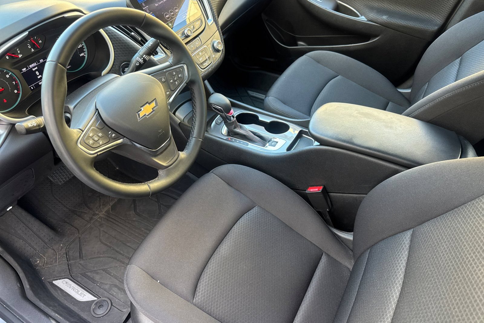 Used 2024 Chevrolet Malibu RS w/ LPO, Floor Liner Package FWD image 11