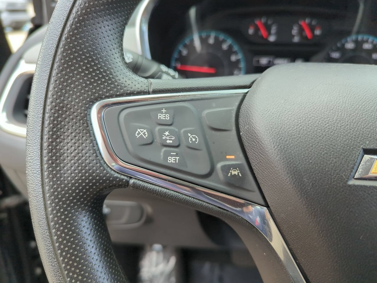 Certified 2020 Chevrolet Equinox LS FWD image 10