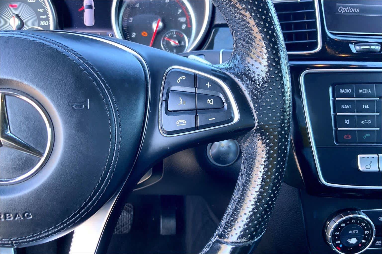 Used 2019 Mercedes-Benz GLS 450 4MATIC image 25